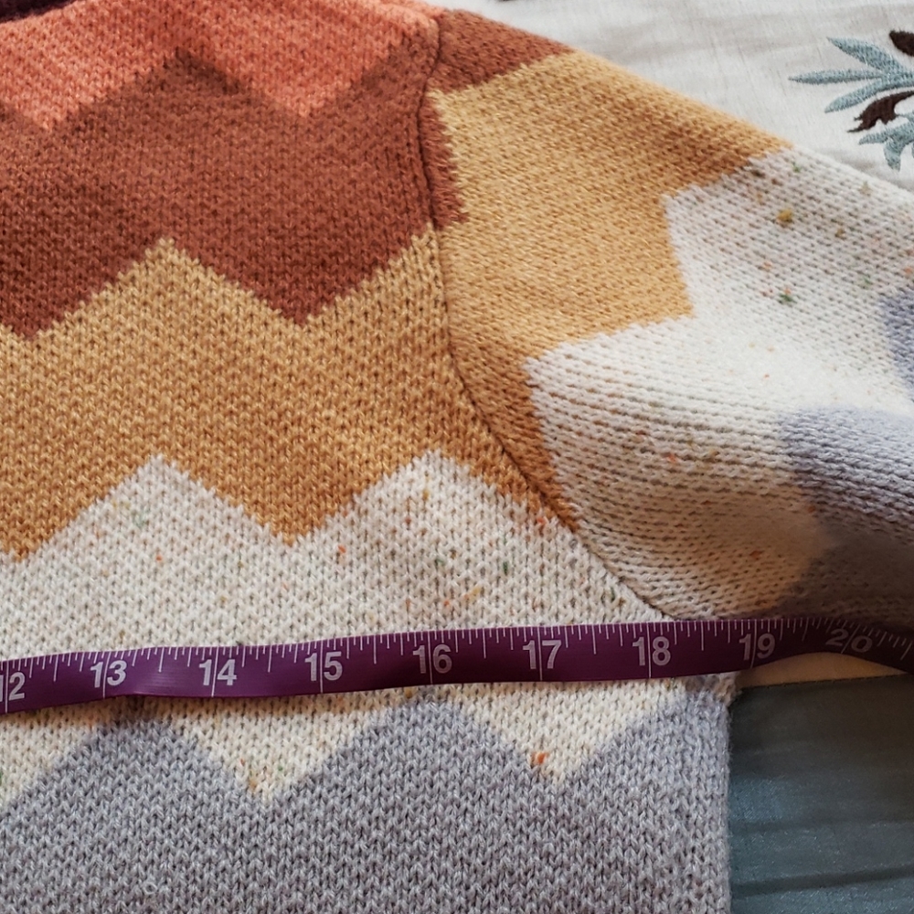Forever 21 sweater size small - Picture 5 of 7